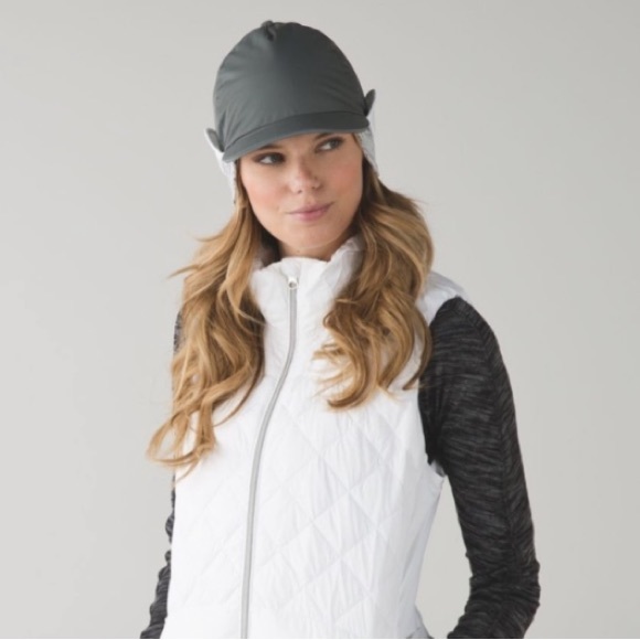 Lululemon Down For A Run Hat Slate / Silver Spoon - Picture 4 of 6